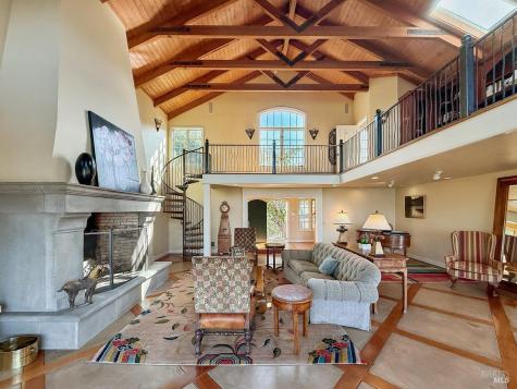 1000 Wolf Ridge Road Glen Ellen CA 95442