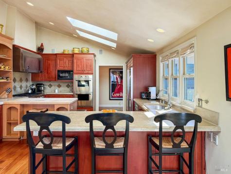 1000 Wolf Ridge Road Glen Ellen CA 95442