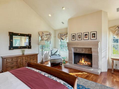 1000 Wolf Ridge Road Glen Ellen CA 95442