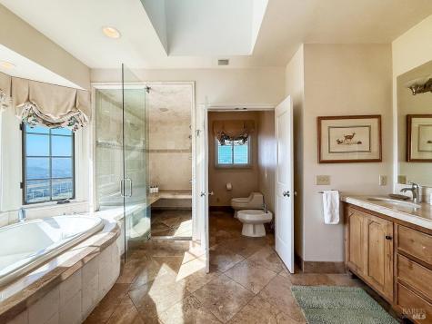 1000 Wolf Ridge Road Glen Ellen CA 95442