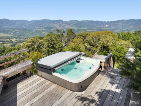 1000 Wolf Ridge Road Glen Ellen CA 95442