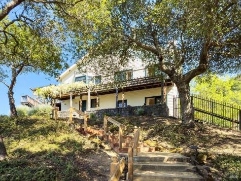 1000 Wolf Ridge Road Glen Ellen CA 95442