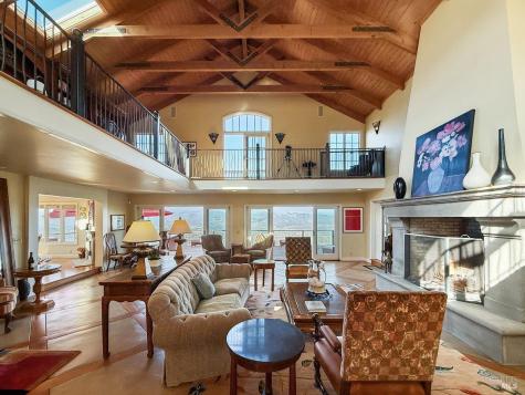 1000 Wolf Ridge Road Glen Ellen CA 95442