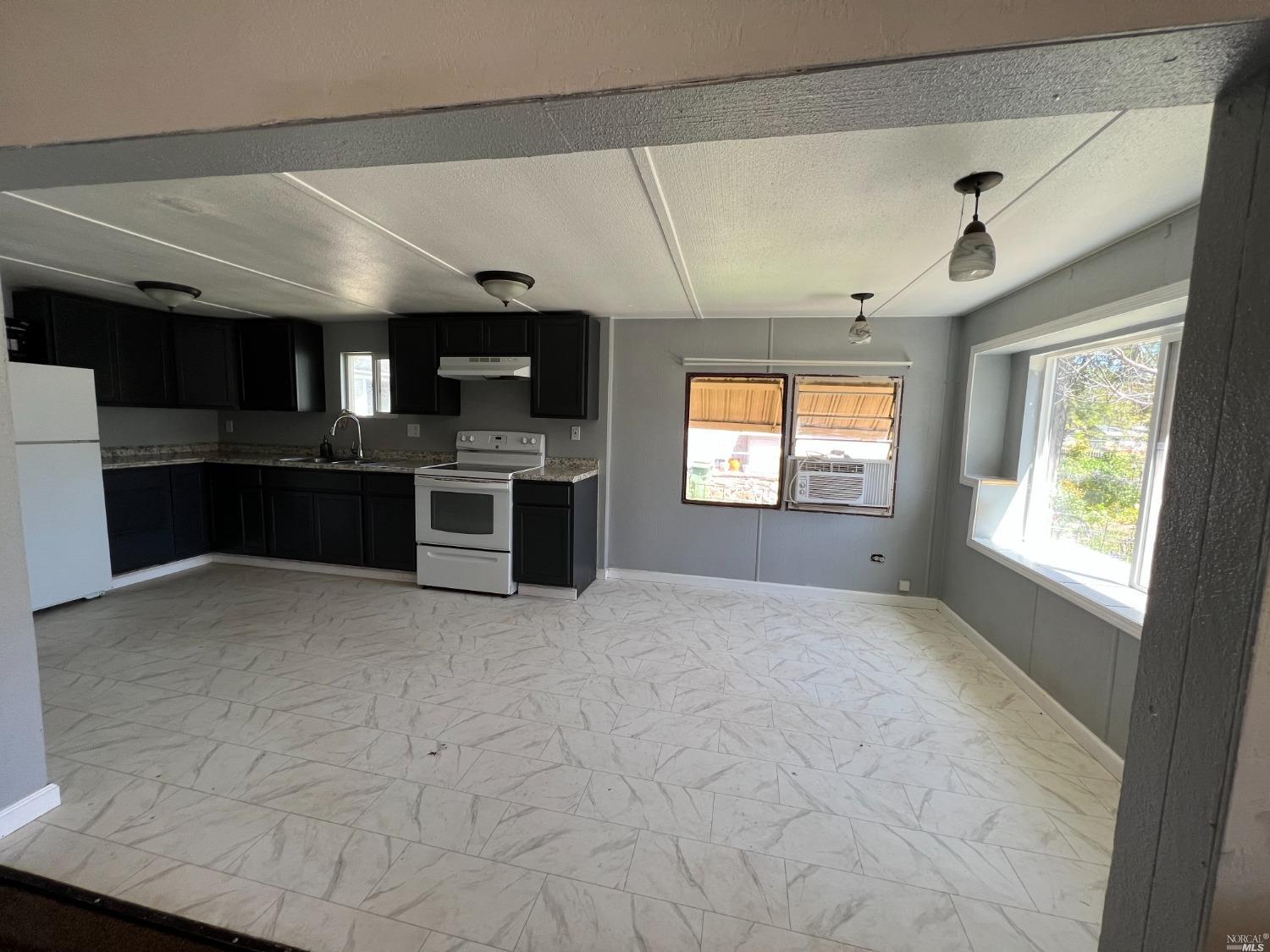 12902 E Highway 20 Clearlake Oaks CA 95423