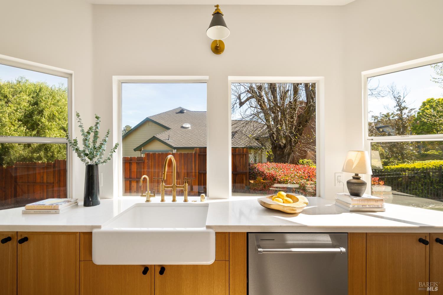 267 Alta Mira Drive Vacaville CA 95688