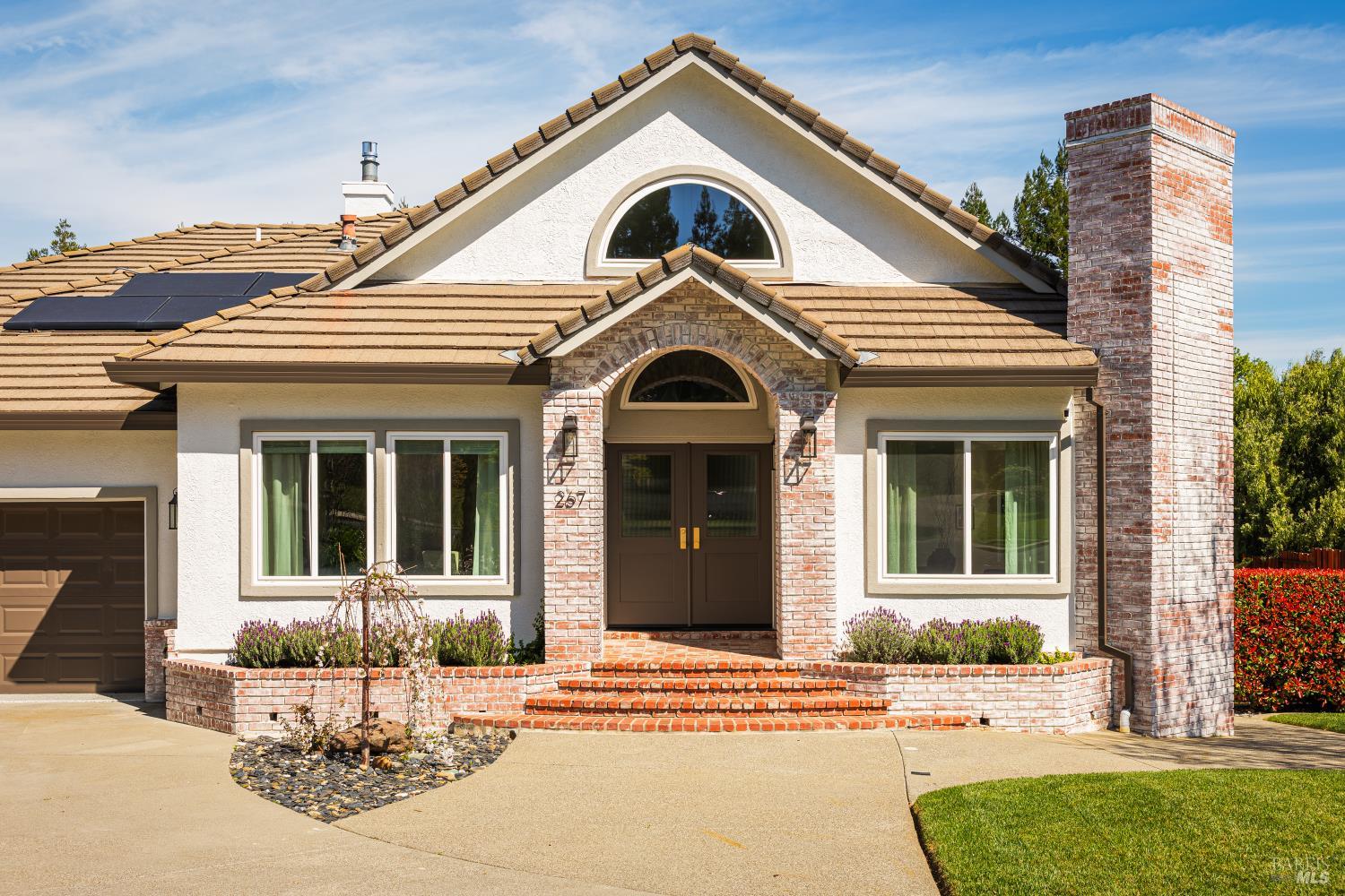 267 Alta Mira Drive Vacaville CA 95688