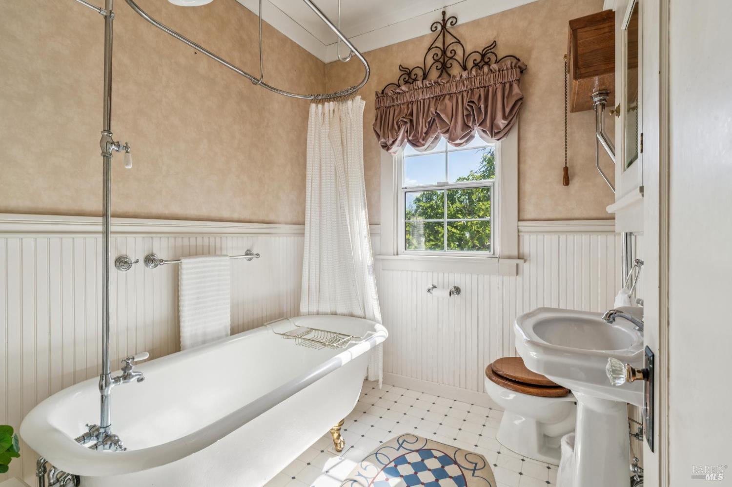 3260 State Highway 128 Calistoga CA 94515