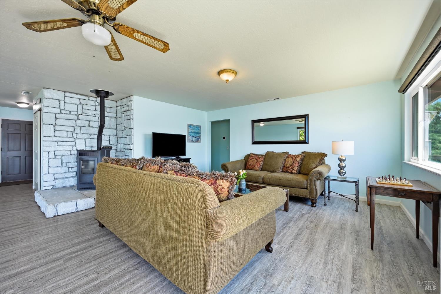4045 Mesa Clearlake CA 95422