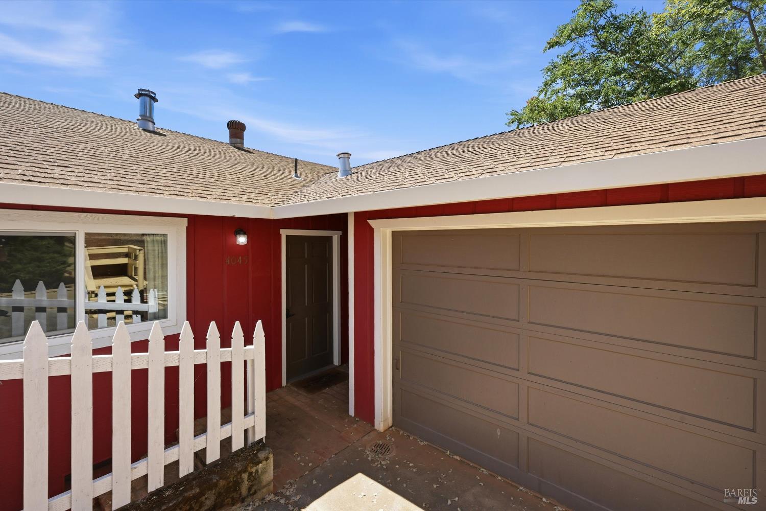 4045 Mesa Clearlake CA 95422