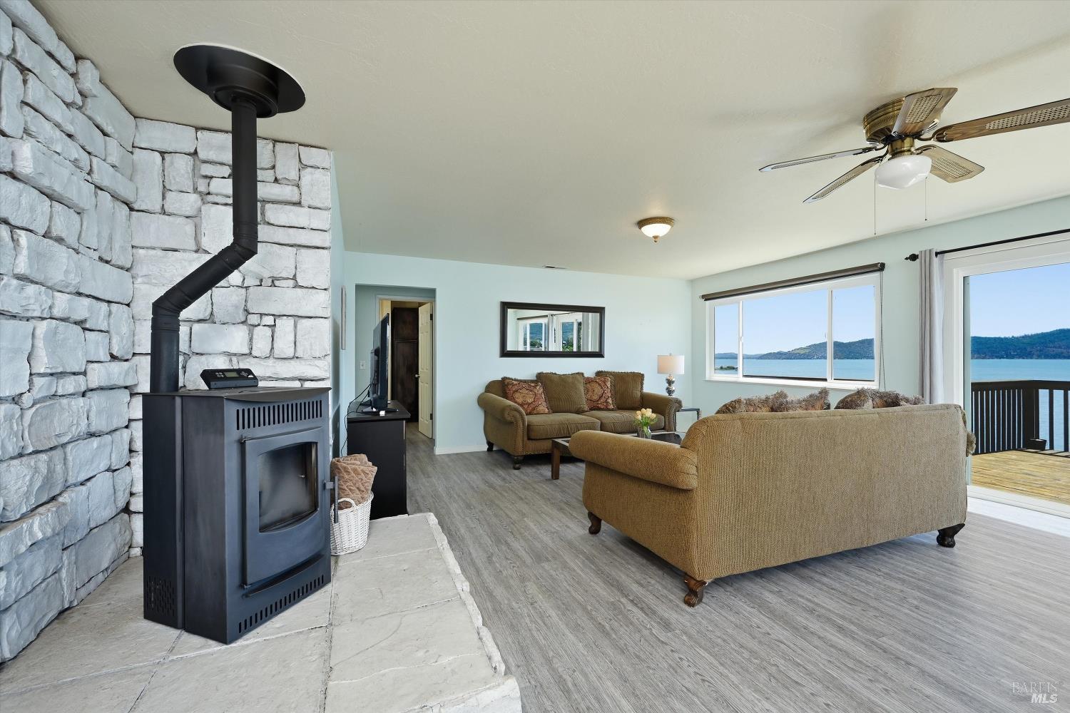4045 Mesa Clearlake CA 95422
