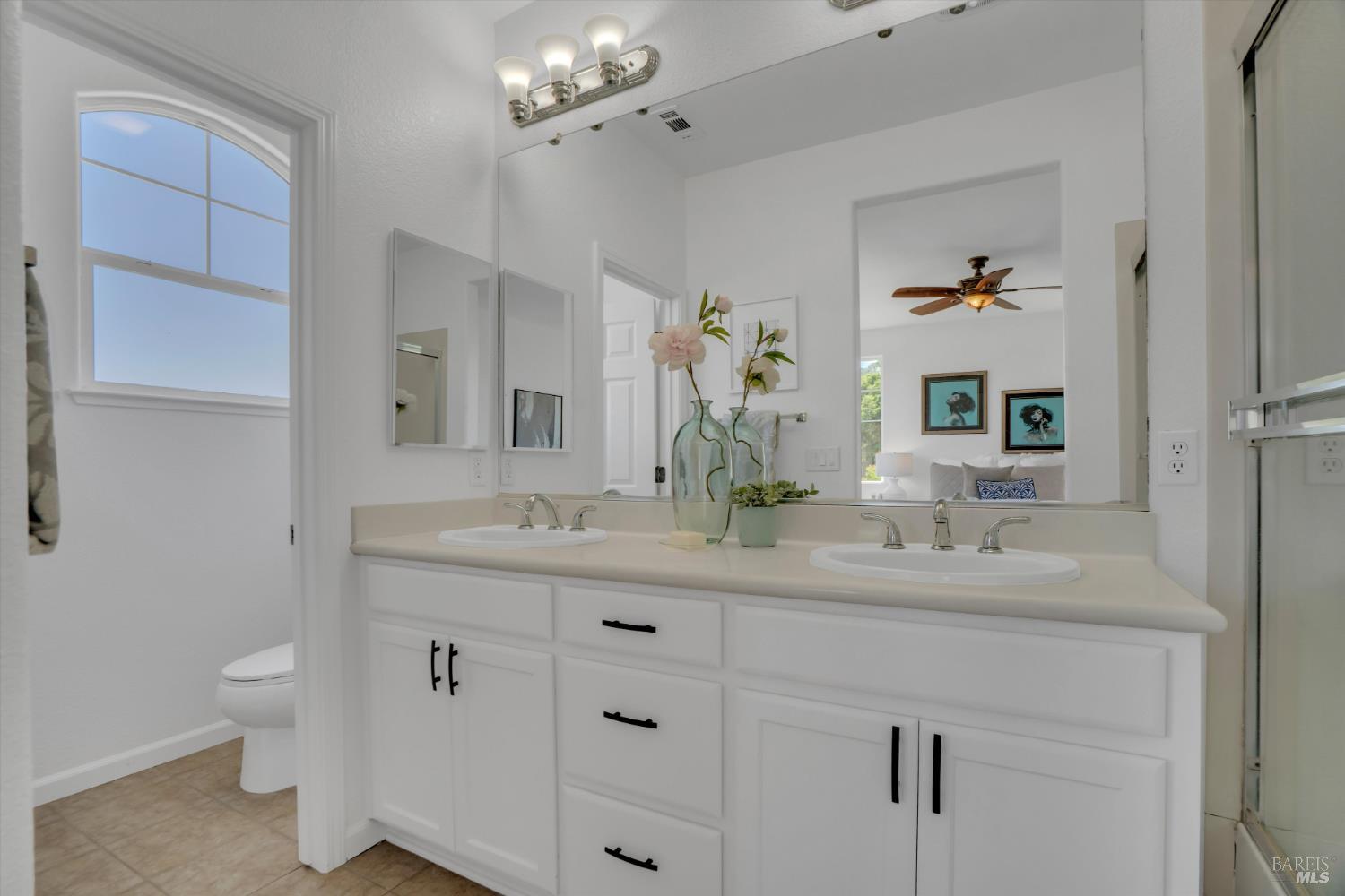1158 Tocia Avenue Vacaville CA 95687