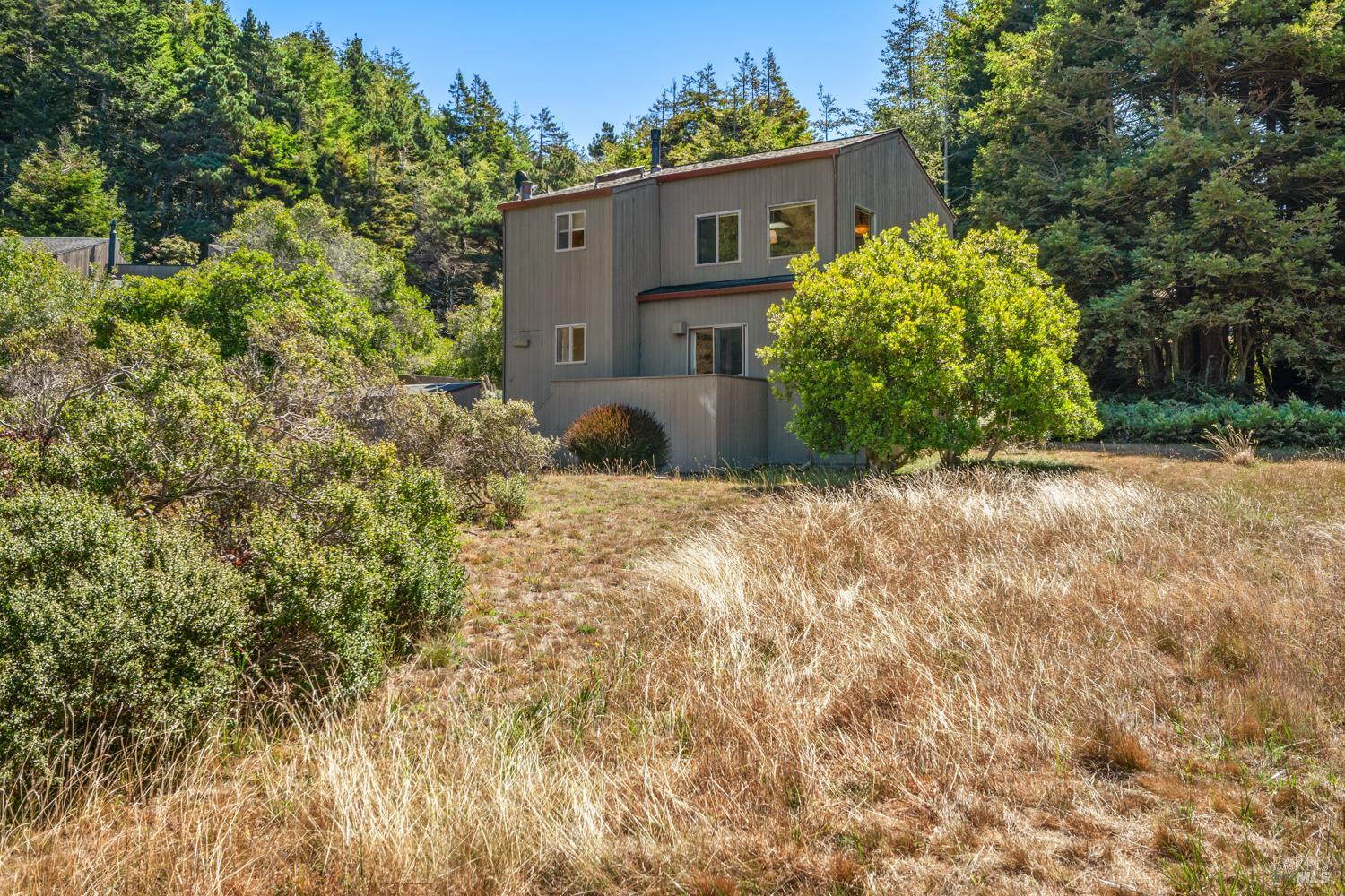 300 Antler The Sea Ranch CA 95497