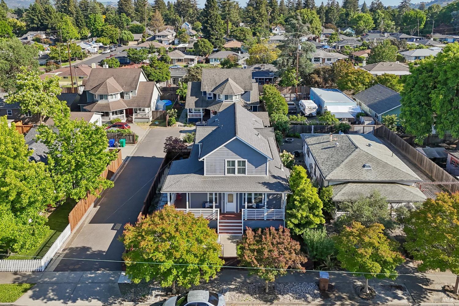 1645 E Street Napa CA 94559