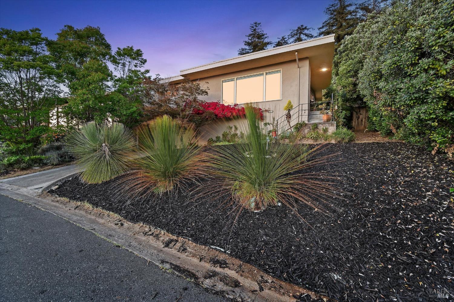 118 El Verano Street Vallejo CA 94590