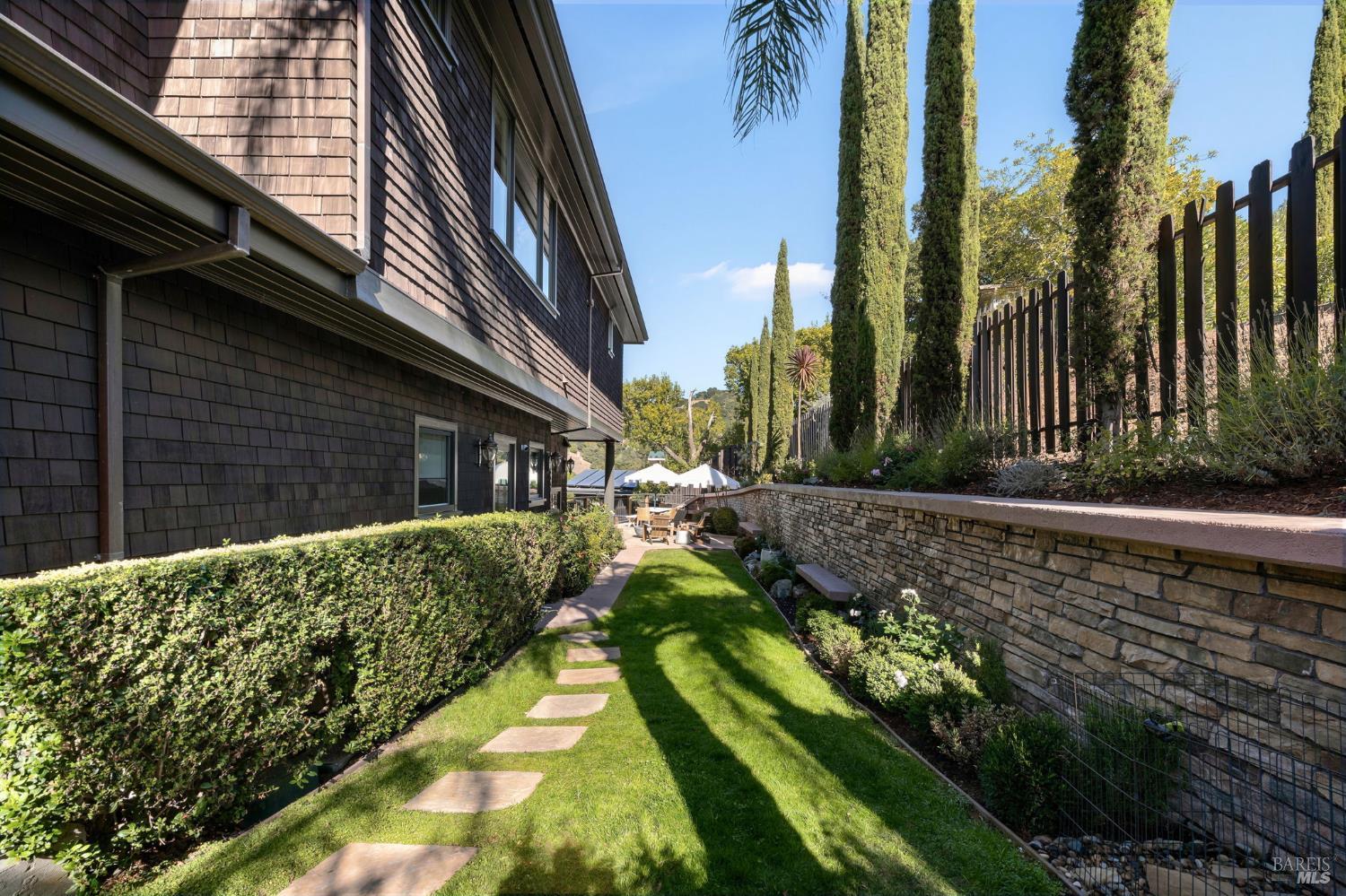 3 The Alameda Knolls San Anselmo CA 94960