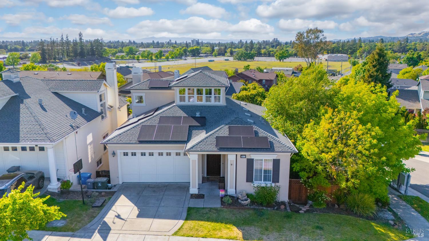2011 Bellaterra Court Santa Rosa CA 95404