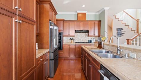 2011 Bellaterra Court Santa Rosa CA 95404