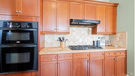 2011 Bellaterra Court Santa Rosa CA 95404