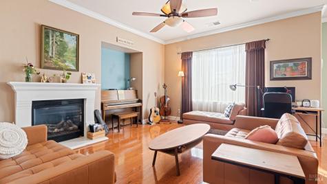 2011 Bellaterra Court Santa Rosa CA 95404