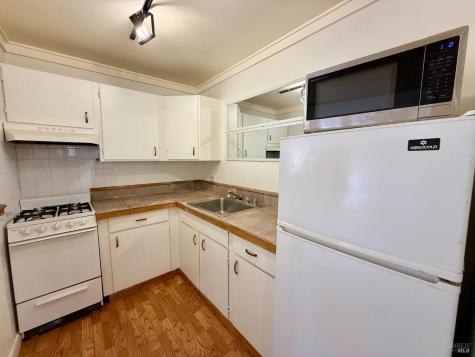 12 Brookside Court San Anselmo CA 94960
