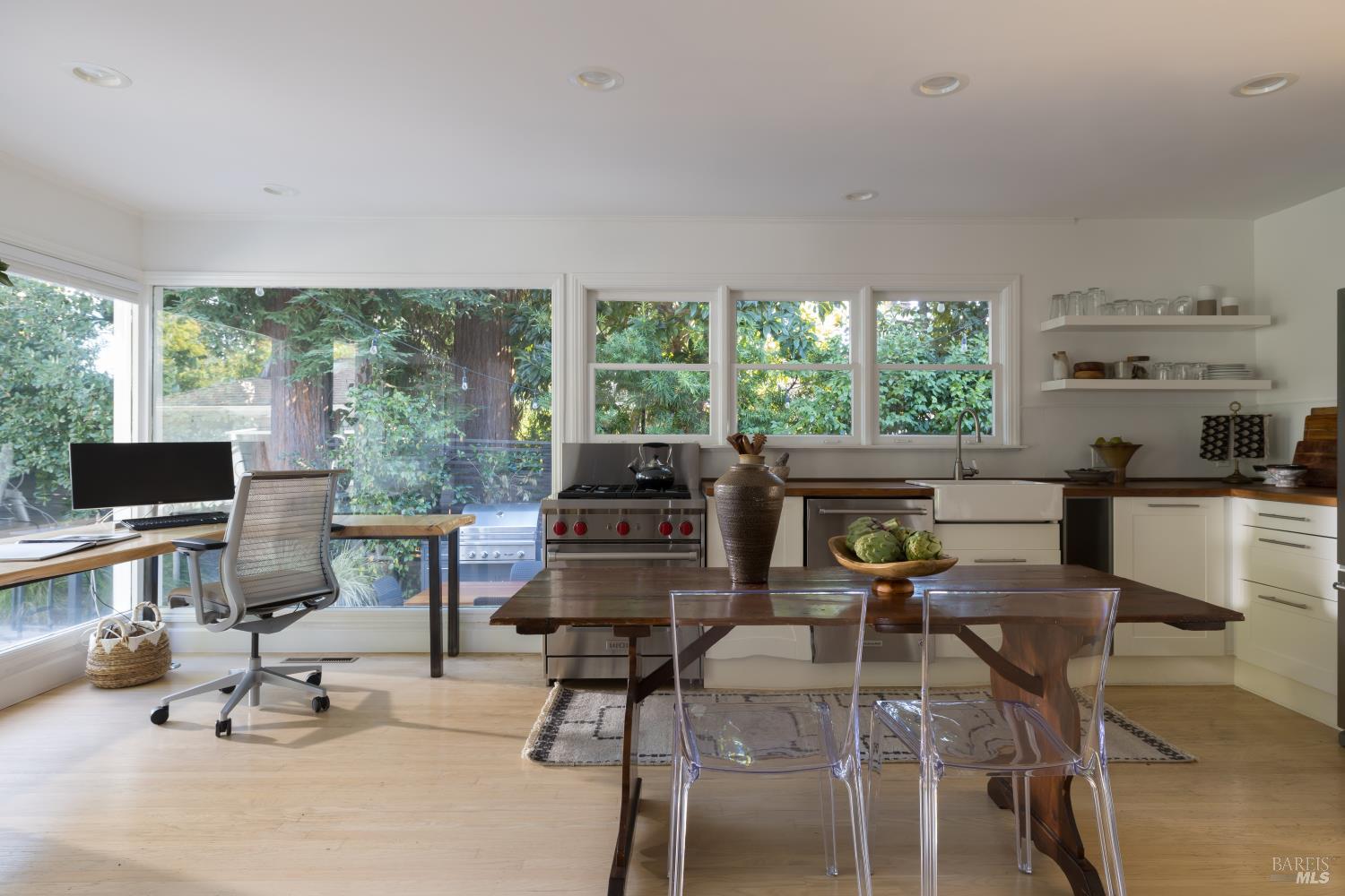 582 3rd Street E Sonoma CA 95476