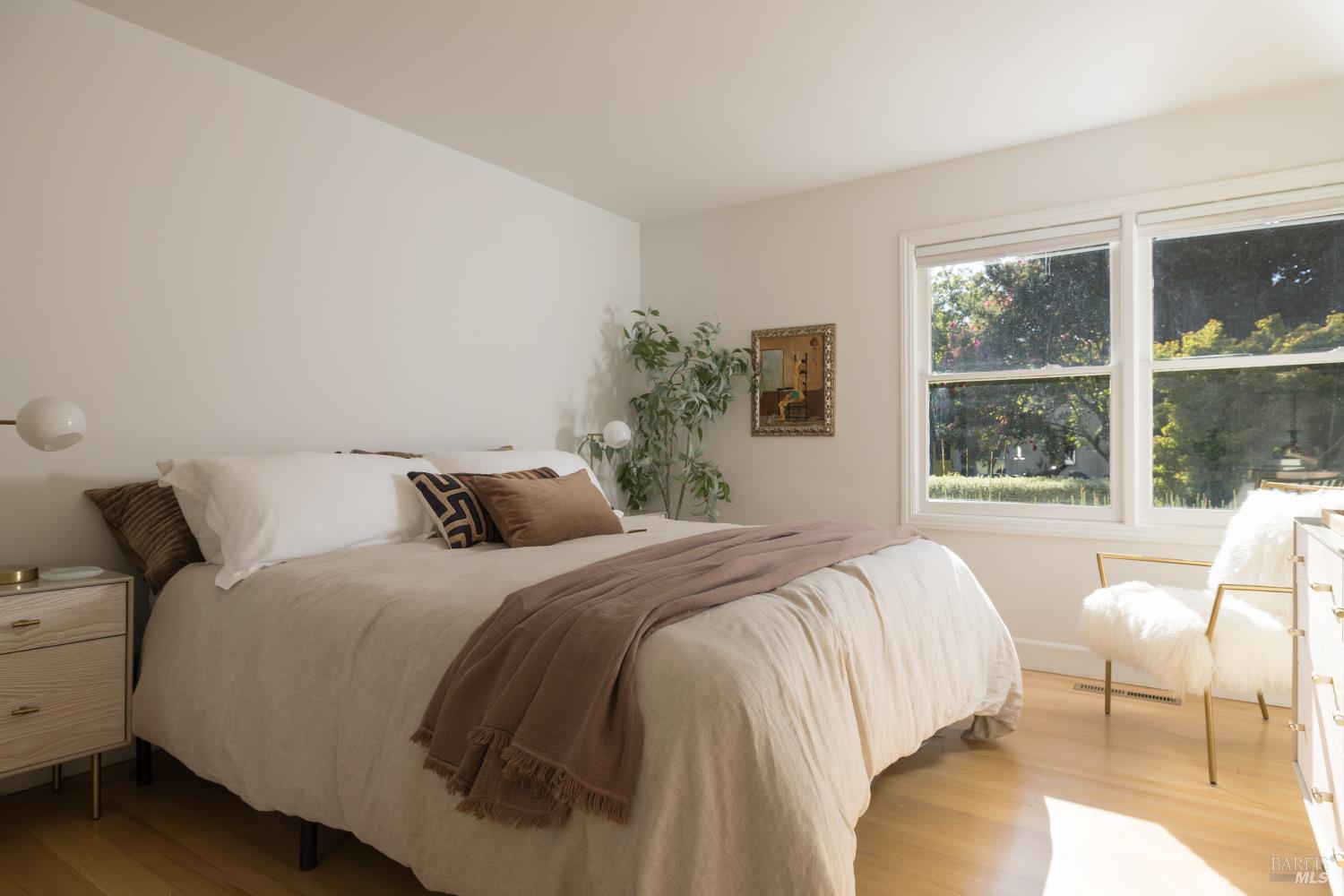582 3rd Street E Sonoma CA 95476