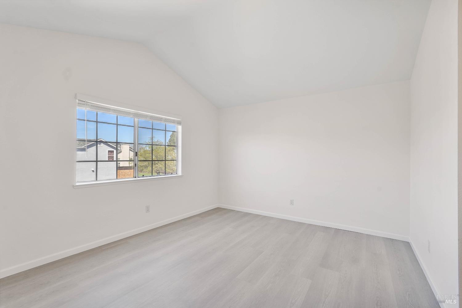 948 Shadywood Circle Suisun City CA 94585