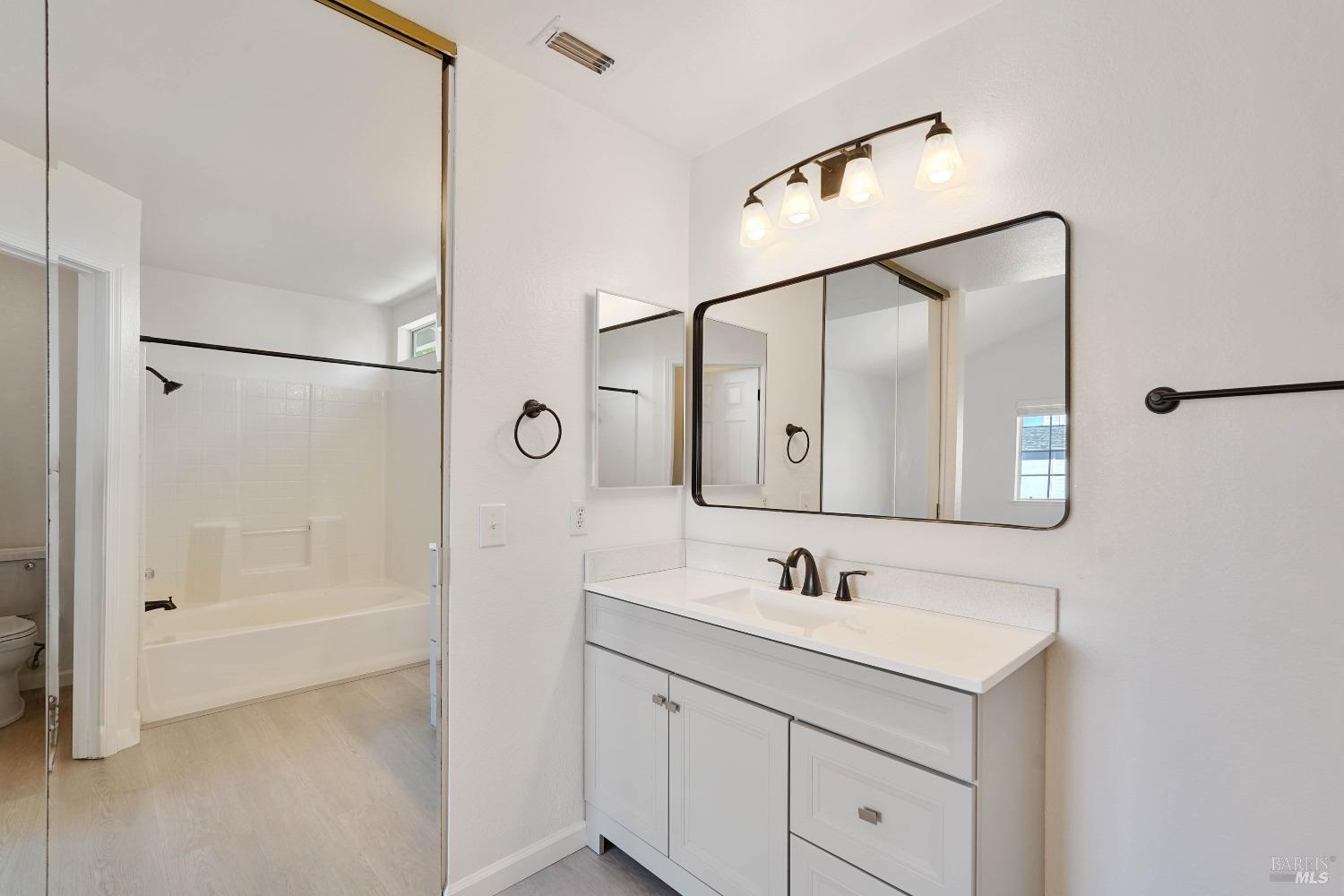 948 Shadywood Circle Suisun City CA 94585