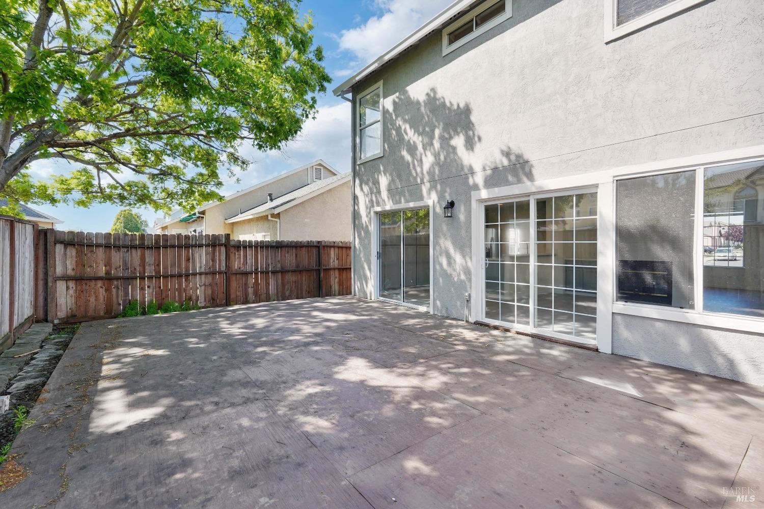 948 Shadywood Circle Suisun City CA 94585