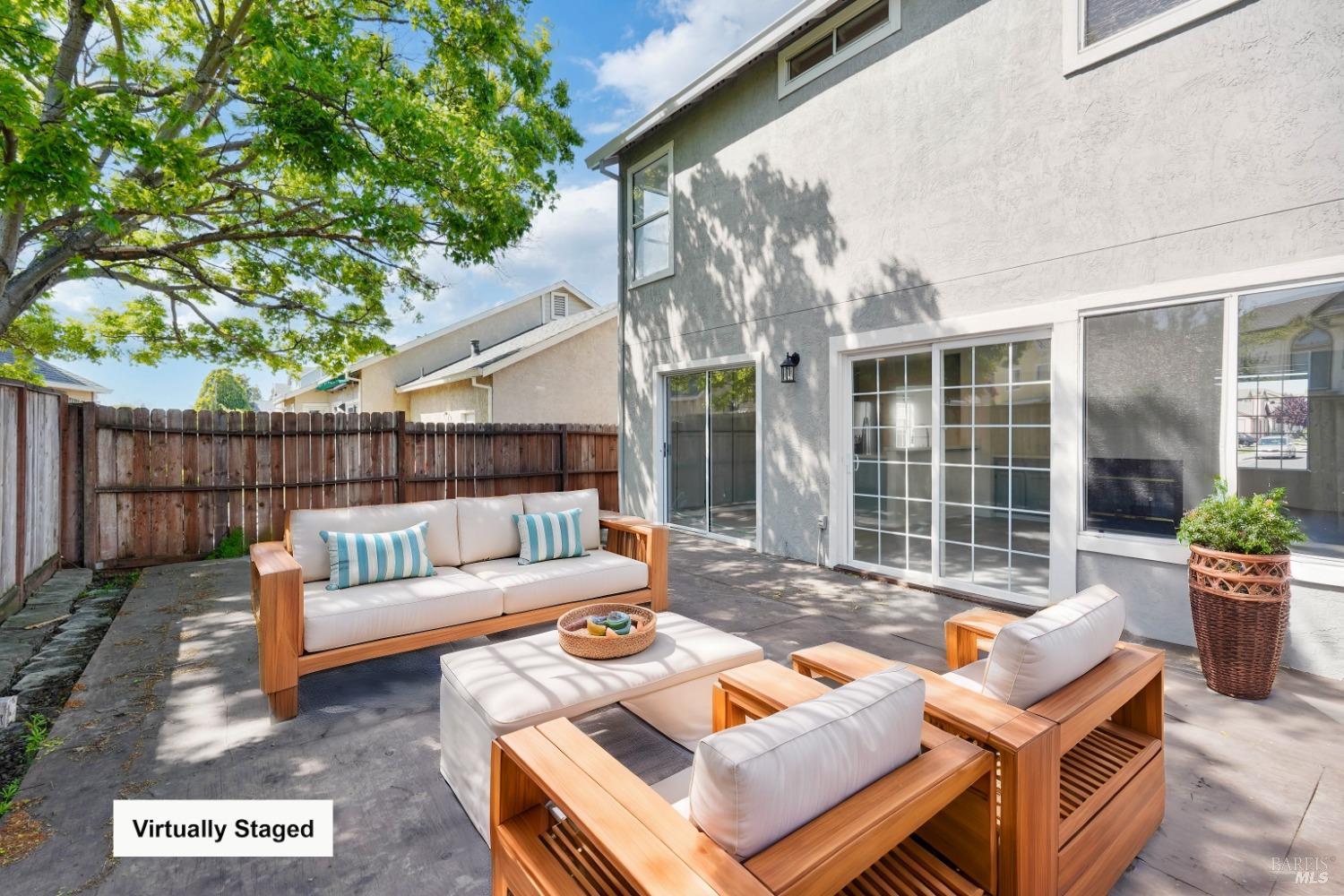 948 Shadywood Circle Suisun City CA 94585