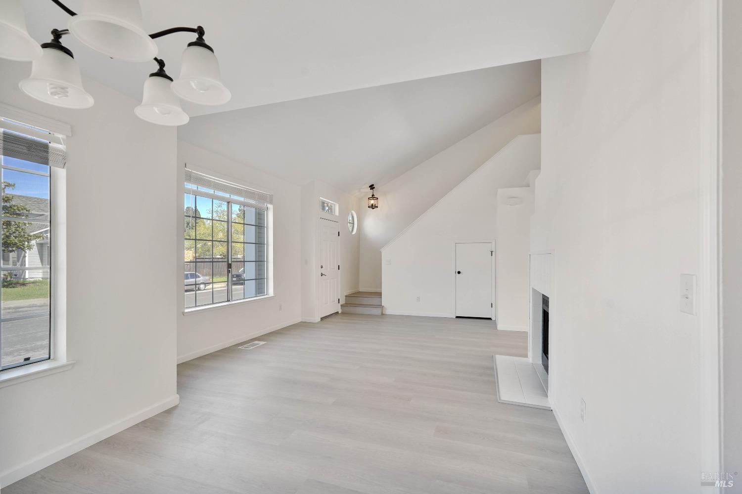 948 Shadywood Circle Suisun City CA 94585