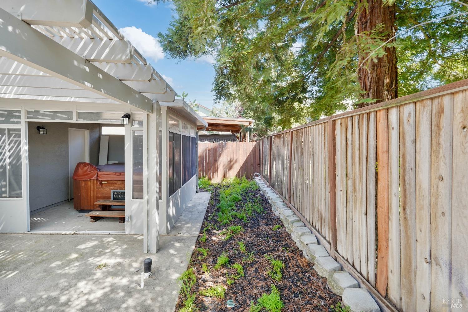 948 Shadywood Circle Suisun City CA 94585