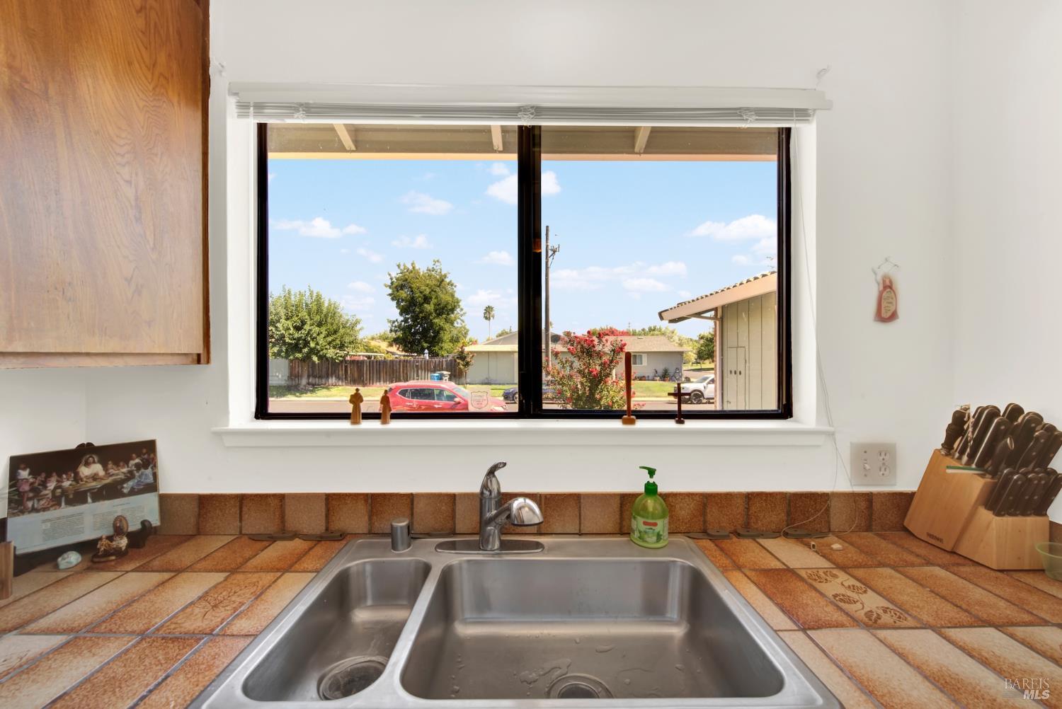 240 Grand Canyon Drive Vacaville CA 95687