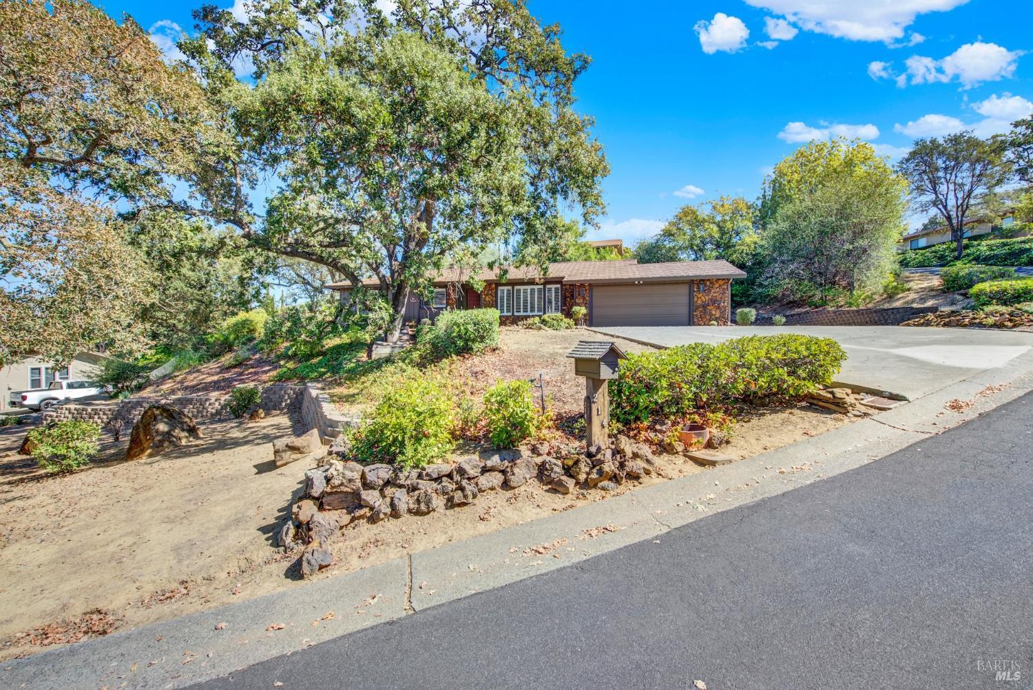 214 Wykoff Drive Vacaville CA 95688
