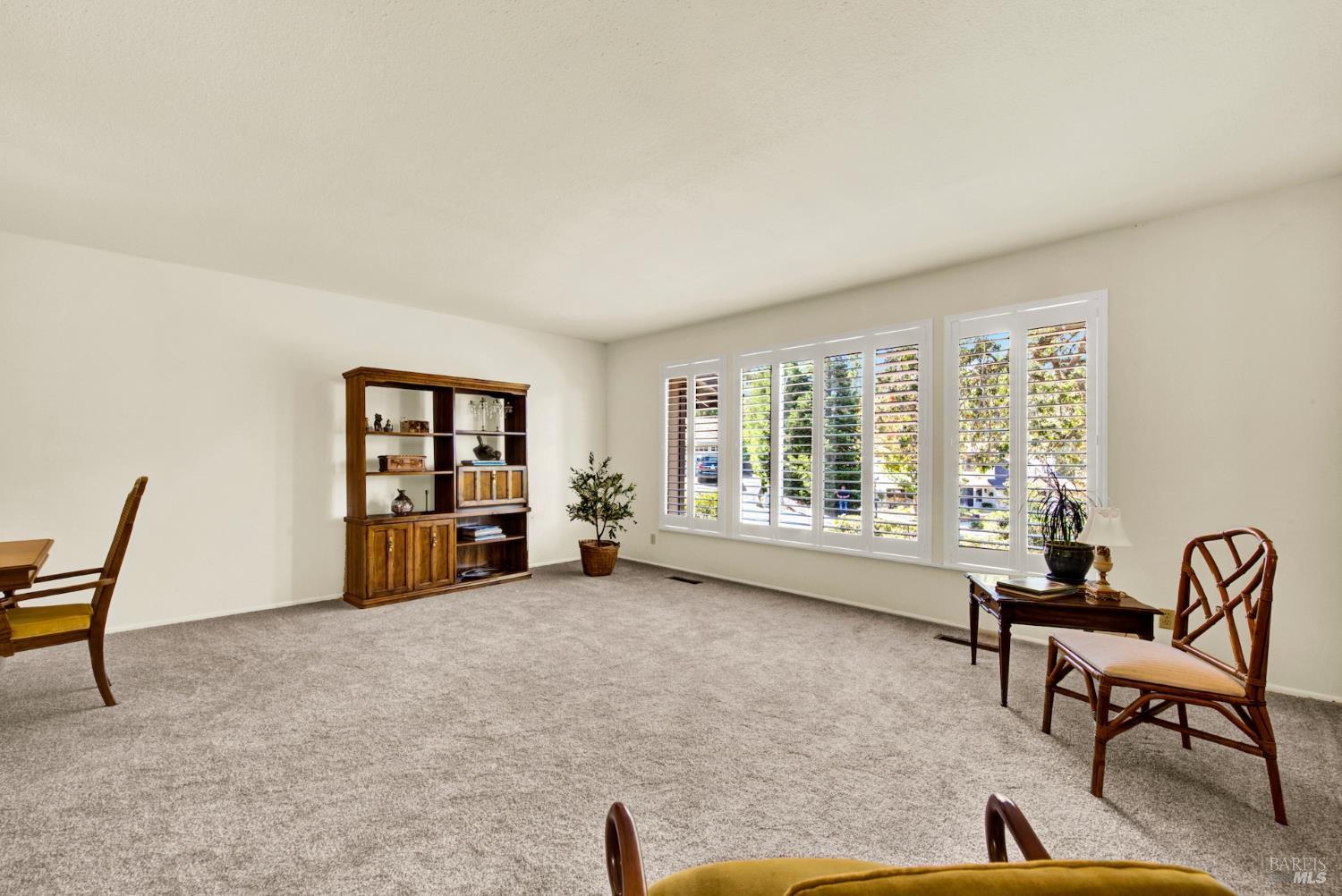 214 Wykoff Drive Vacaville CA 95688
