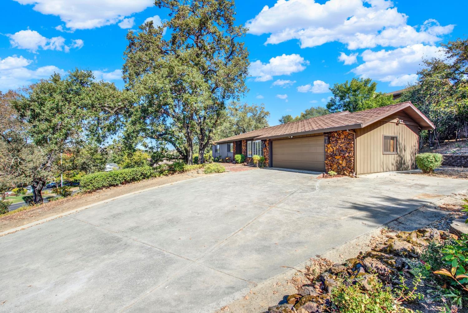 214 Wykoff Drive Vacaville CA 95688