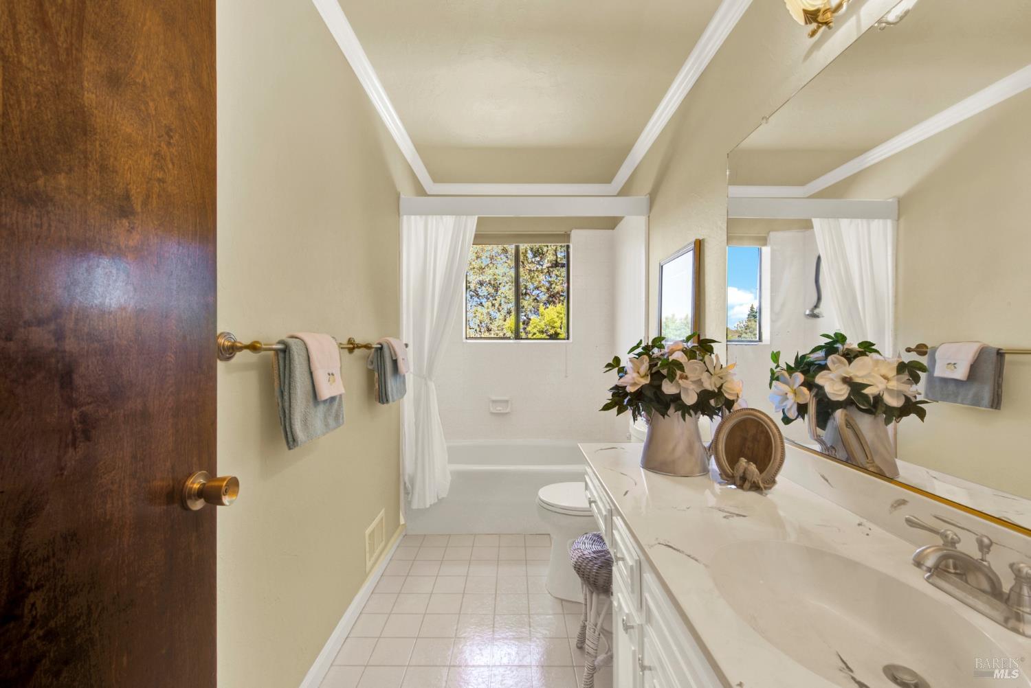 214 Wykoff Drive Vacaville CA 95688