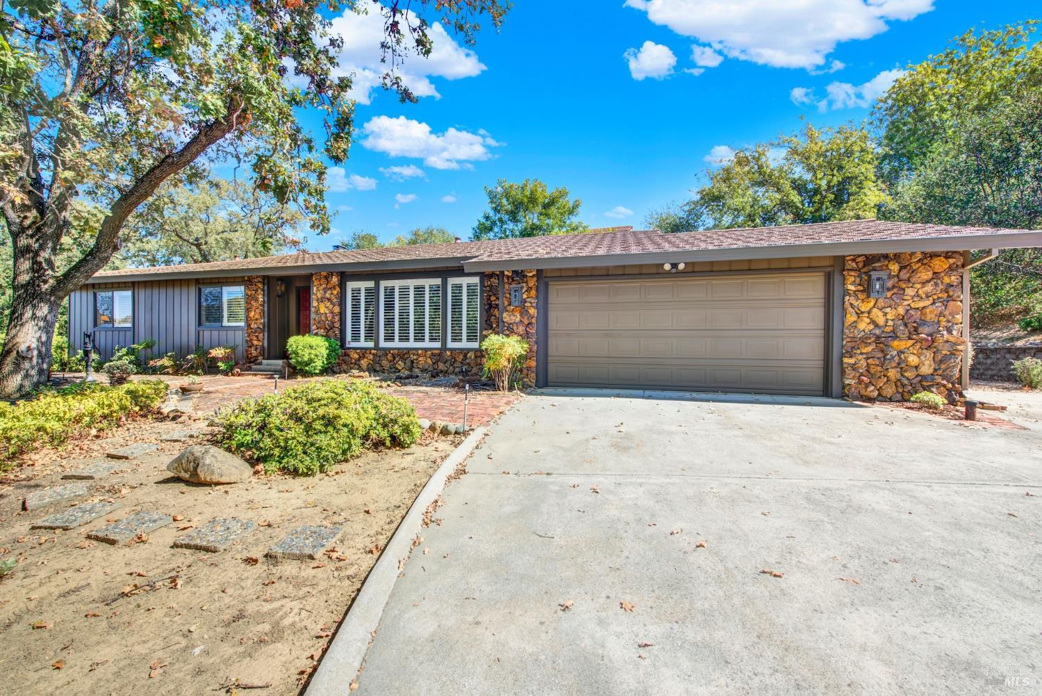 214 Wykoff Drive Vacaville CA 95688