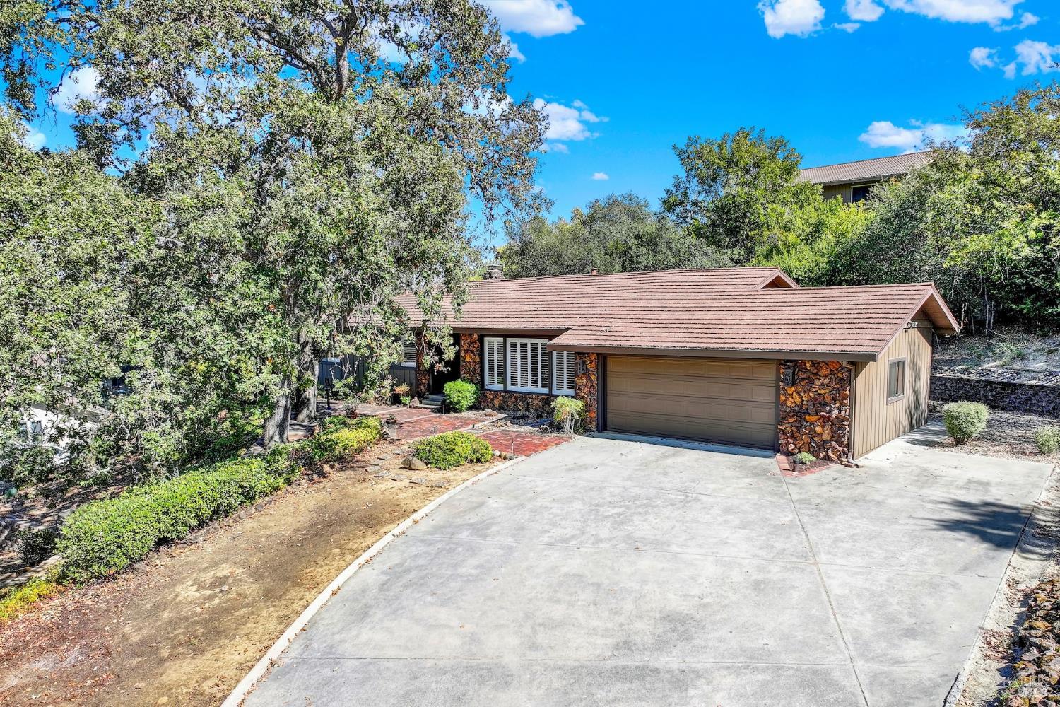 214 Wykoff Drive Vacaville CA 95688