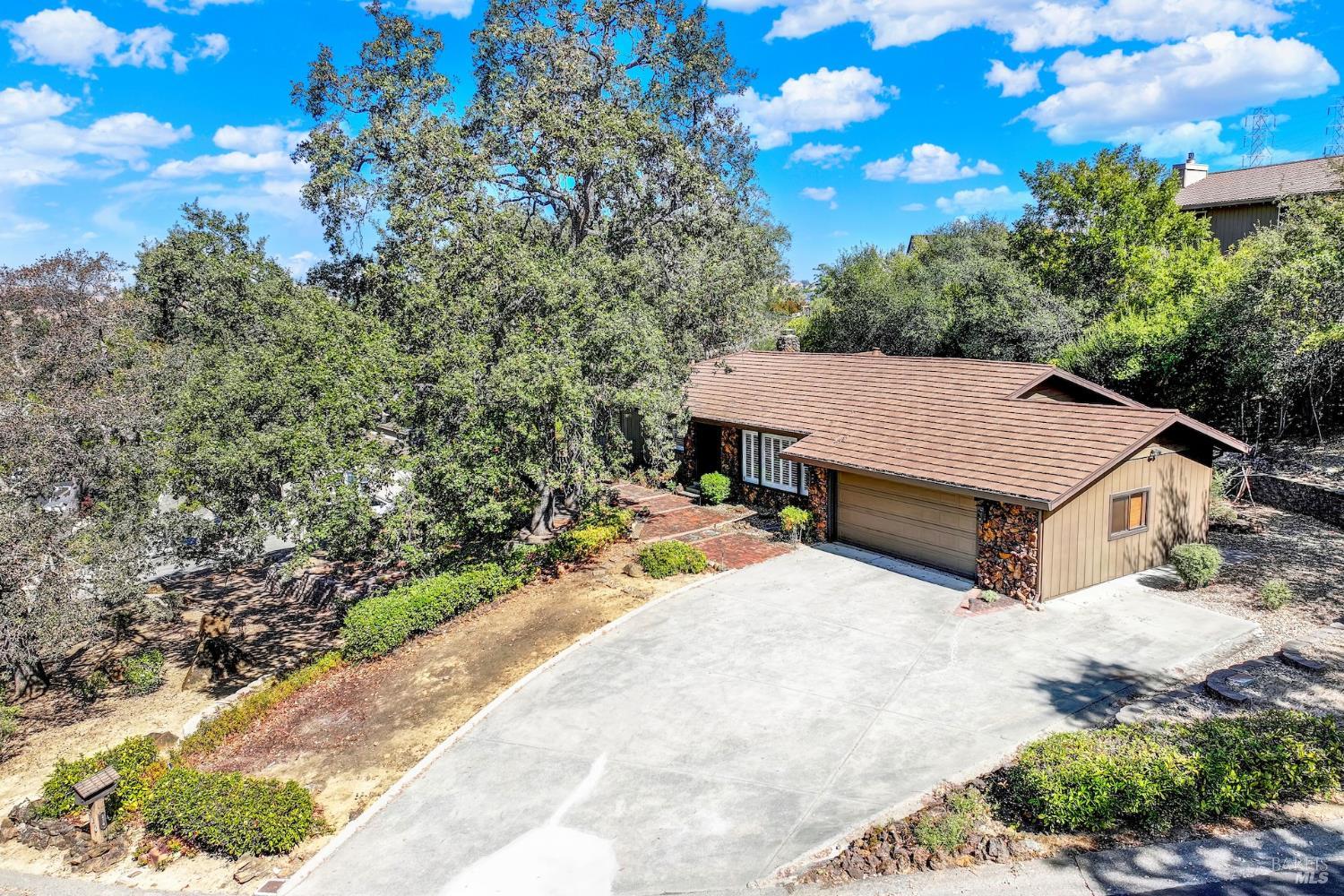 214 Wykoff Drive Vacaville CA 95688