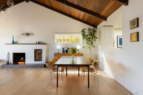 160 Montego Key Novato CA 94949