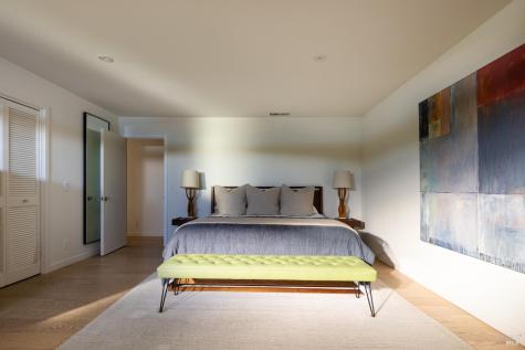160 Montego Key Novato CA 94949