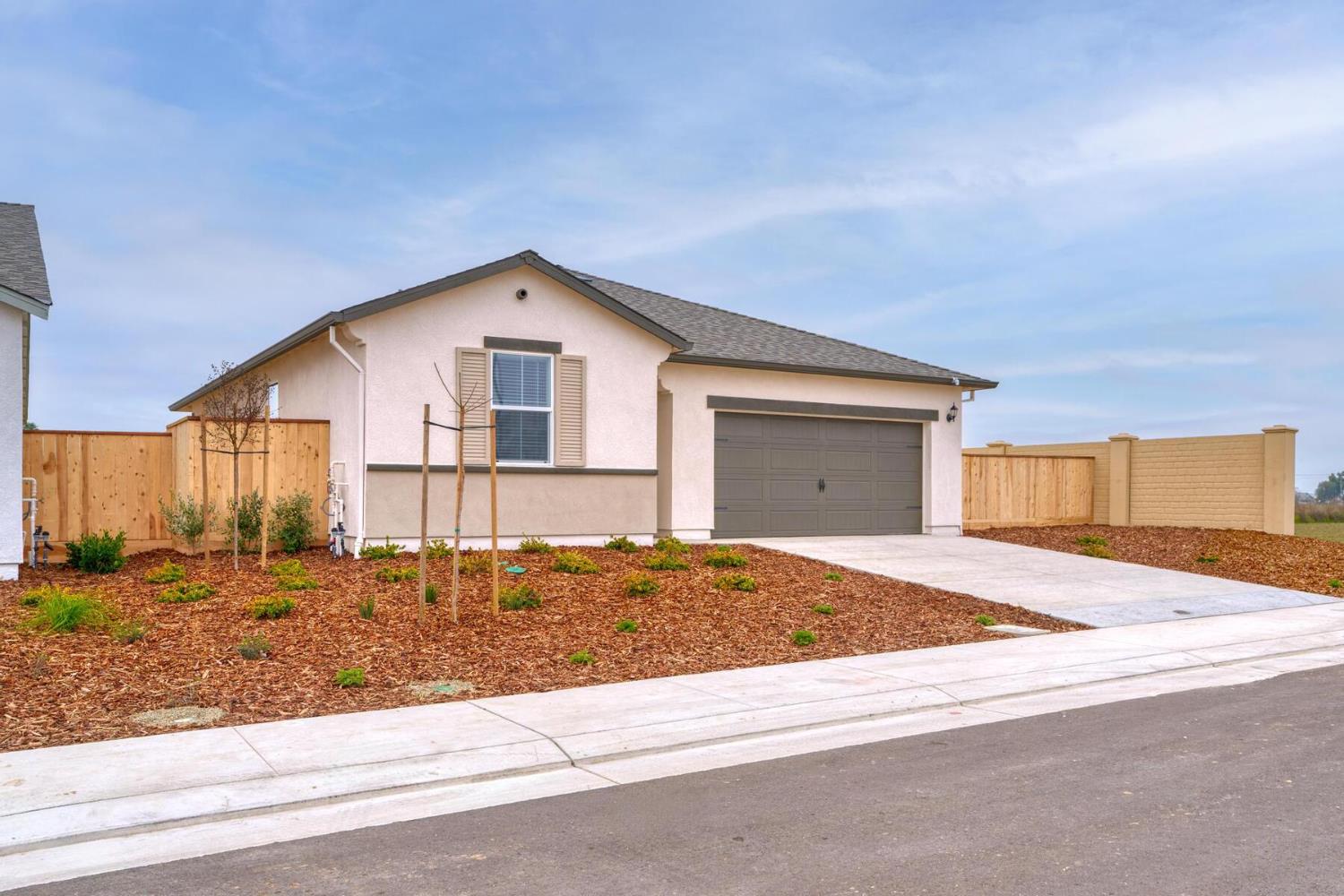 3421 Dillion Way Denair CA 95316