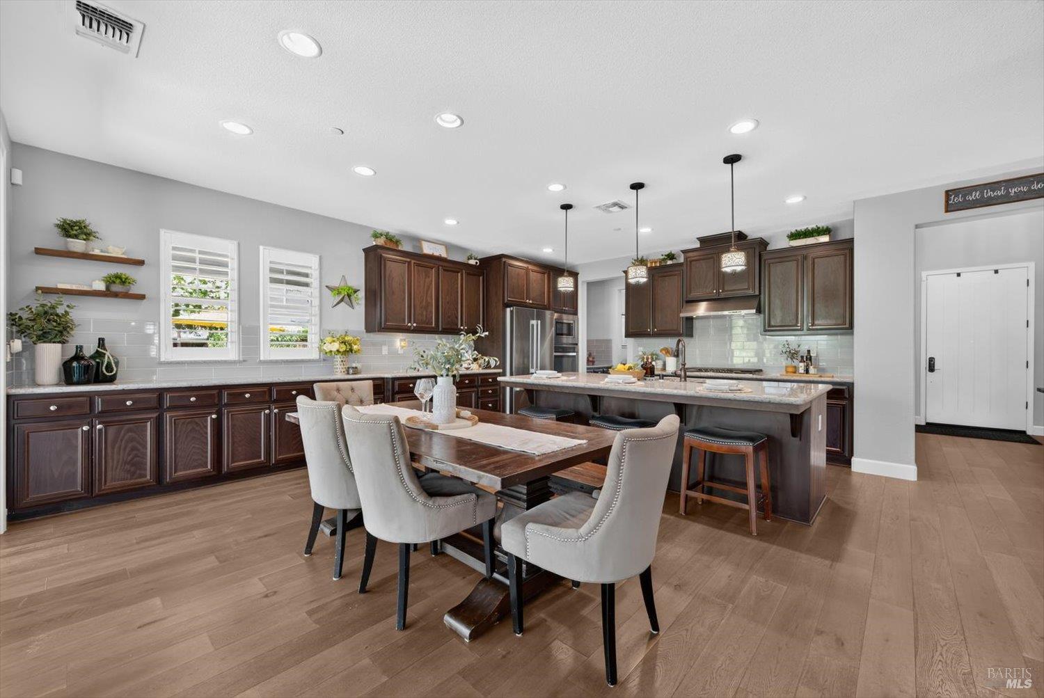 1043 Green Leaf Court Vacaville CA 95688