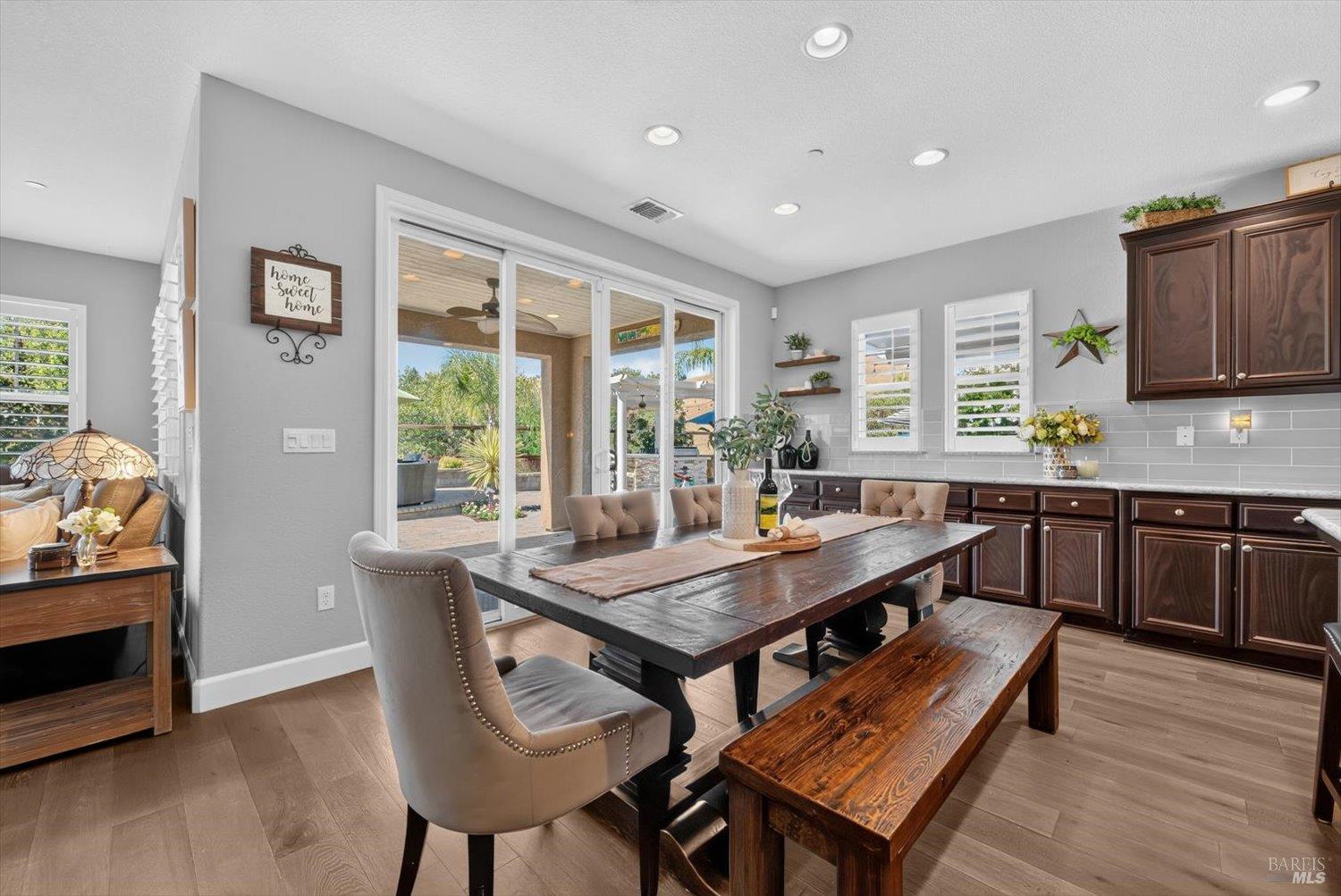 1043 Green Leaf Court Vacaville CA 95688