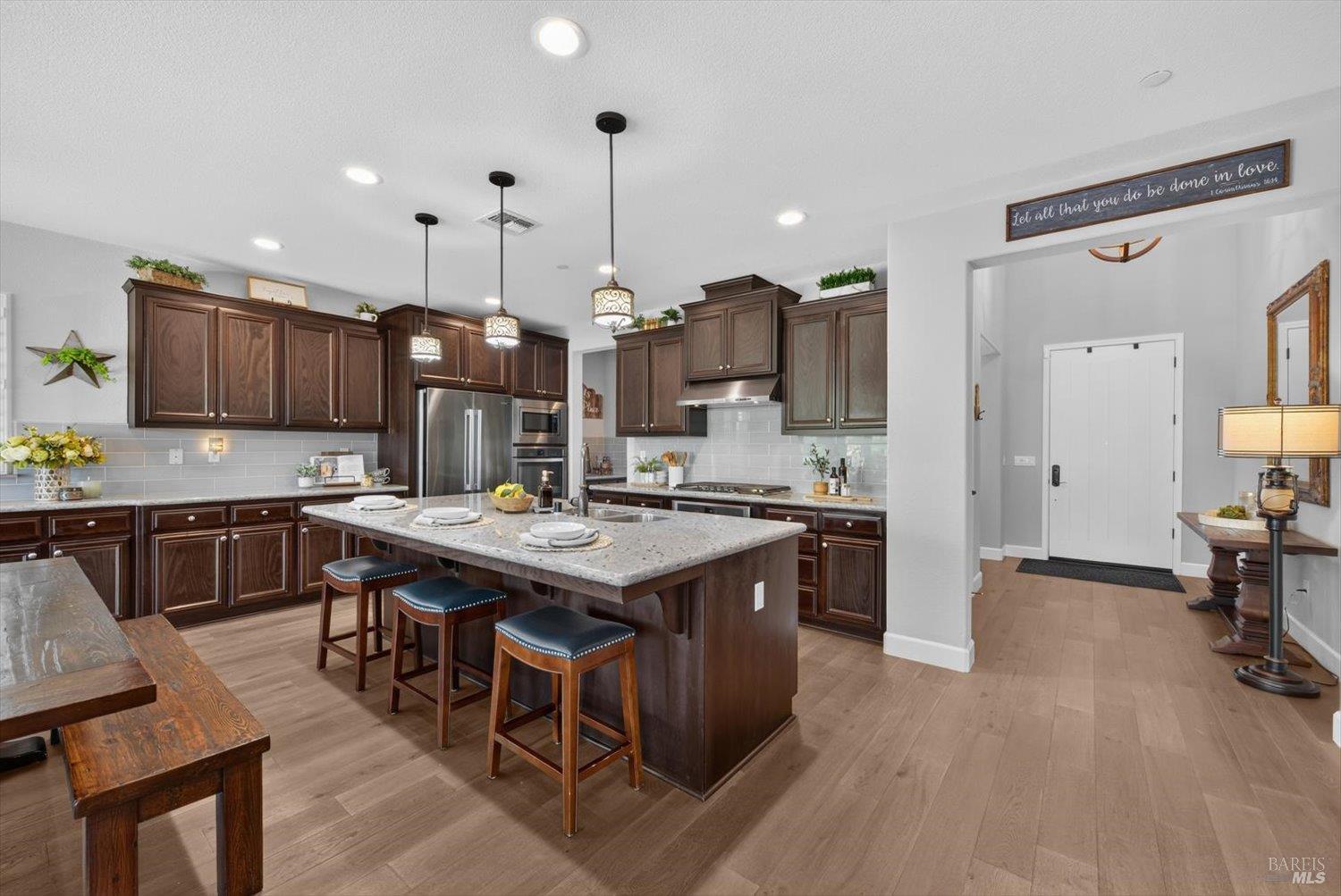 1043 Green Leaf Court Vacaville CA 95688