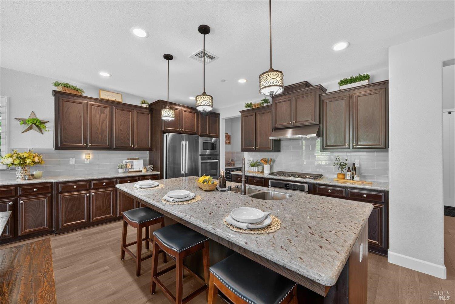 1043 Green Leaf Court Vacaville CA 95688