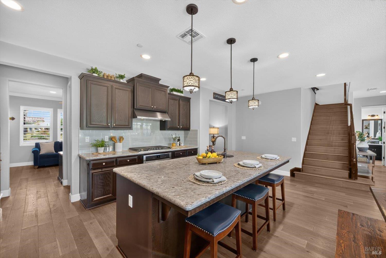 1043 Green Leaf Court Vacaville CA 95688