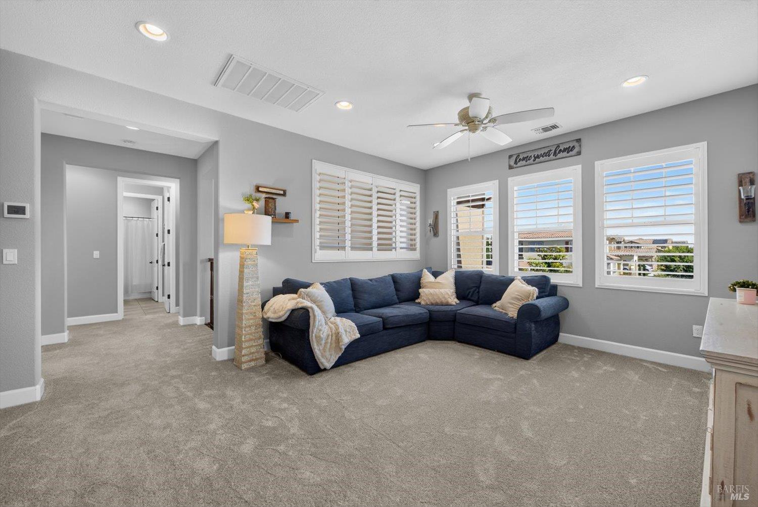 1043 Green Leaf Court Vacaville CA 95688