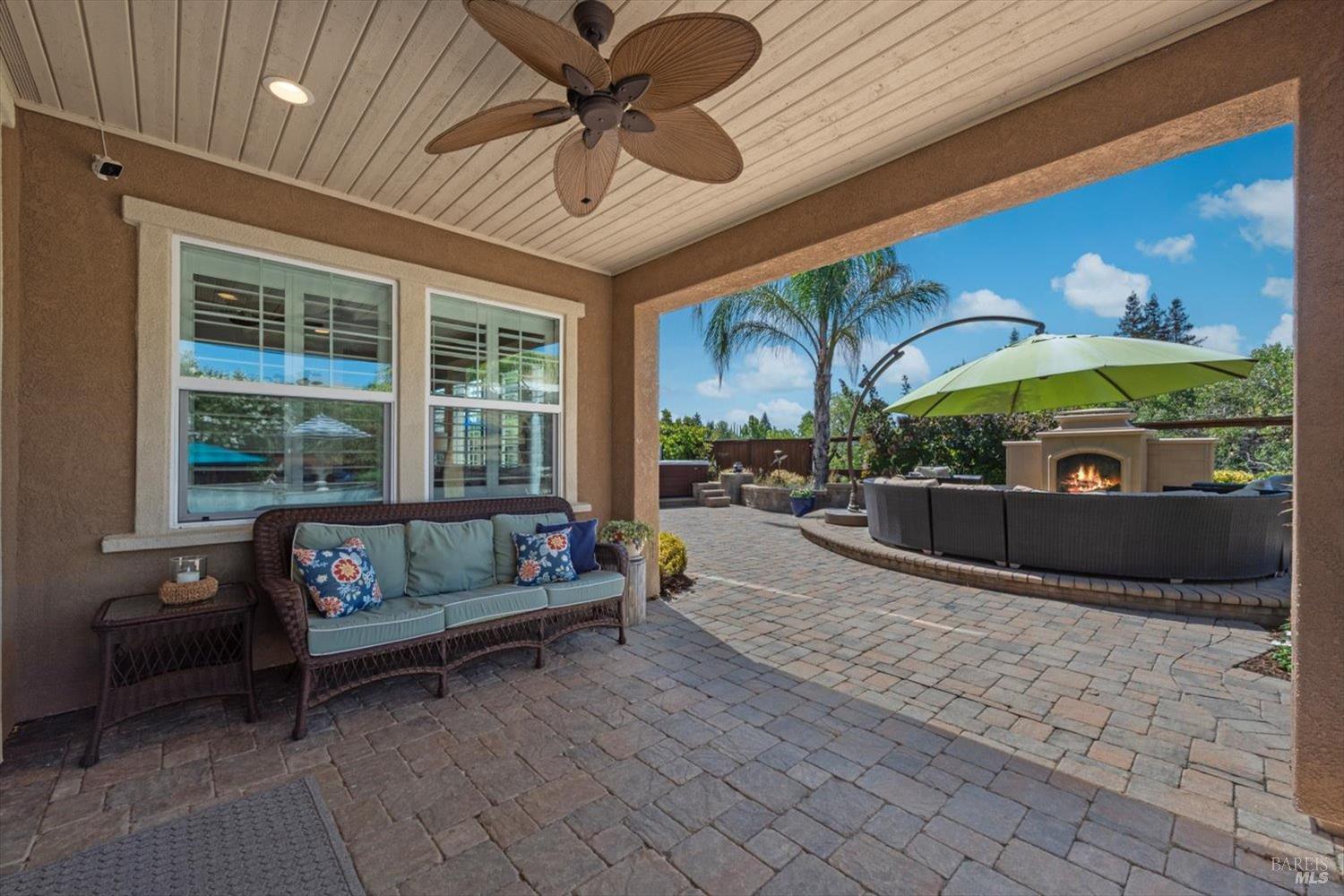 1043 Green Leaf Court Vacaville CA 95688